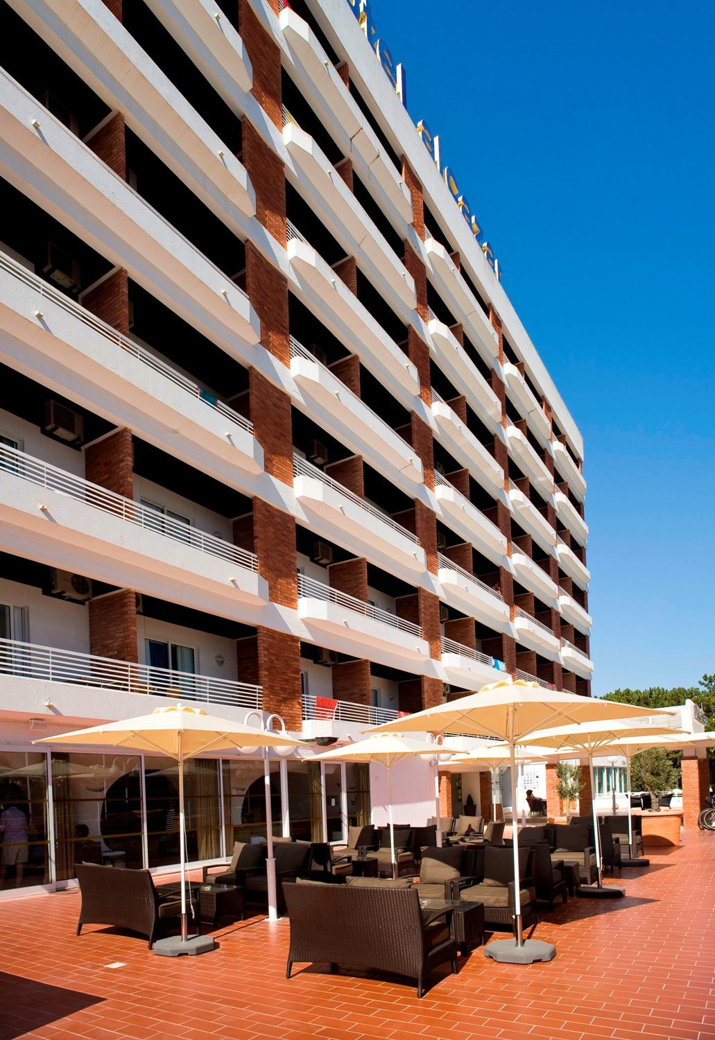 Alcazar Hotel & Spa Monte Gordo Exterior photo